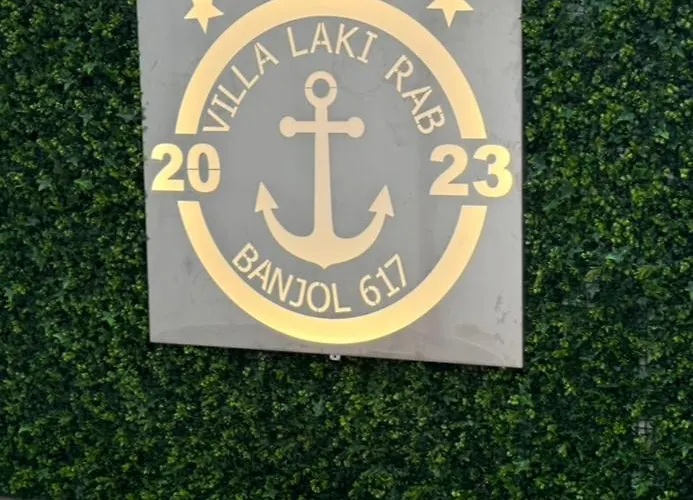 Laki Rab 1 Apartament *